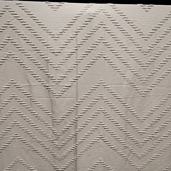 Boho Shower Curtain 72 x 85 Cream Tufted Chenille Chevron Hardware Farmhouse NEW - Picture 5 of 14